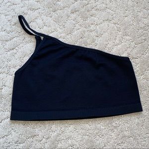 one shoulder crop top